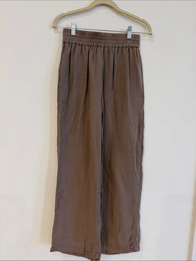 Aritzia Wilfred Elastic Waist Pants — Taupe